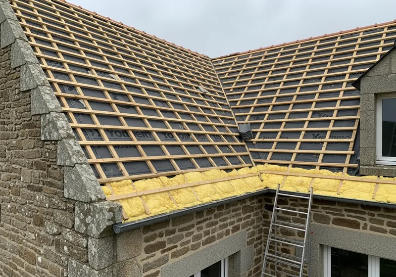 Isolation de toiture par sarking sur une maison à Vannes